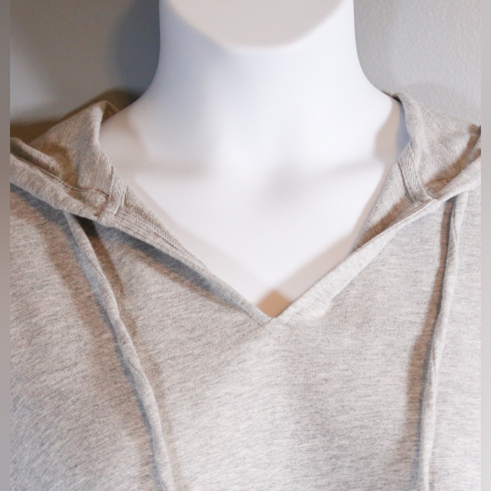 Michael Kors Lightweight Hoodie Pullover XL Gray Casual Athleisure Top - Picture 5 of 13